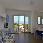 International Seaview 公寓 利尼亚诺萨比亚多罗