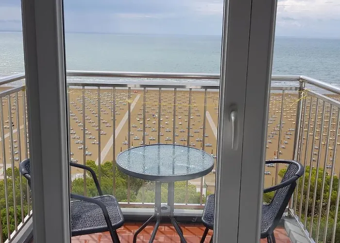 International Seaview Apartmán *